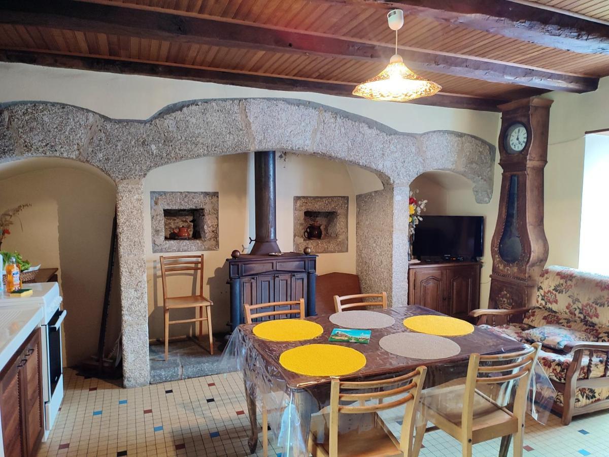 Maison Charmante A Florentin La Capelle Avec Jardin Et Vue Montagne Εξωτερικό φωτογραφία